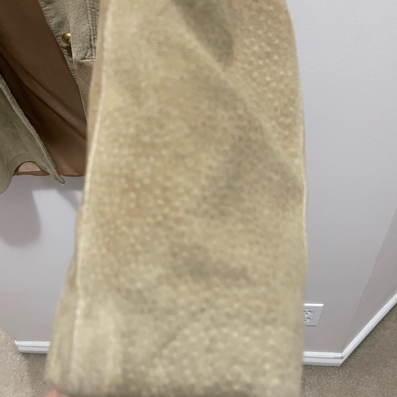 Danier suede jacket XS/S. - Picture 4 of 5